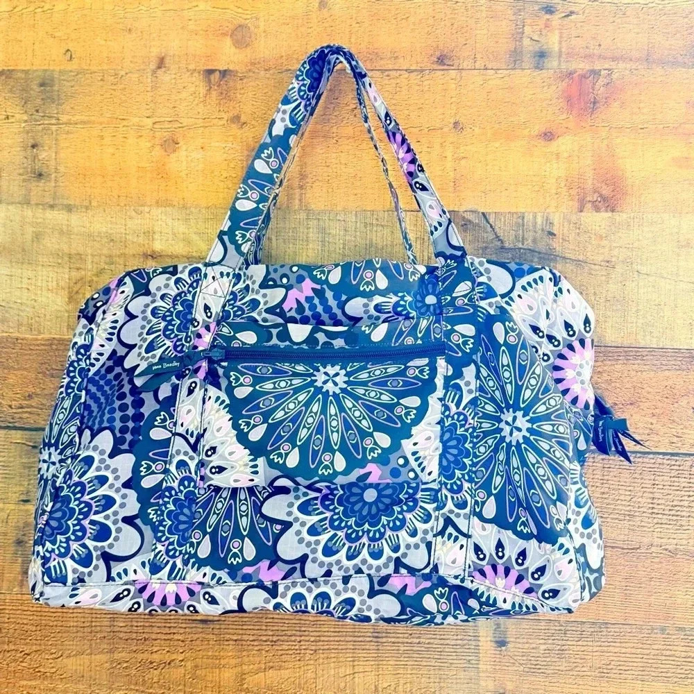 NWOT Vera Bradley Mimosa Medallion Collapsible Duffle